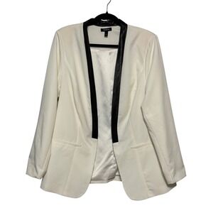 Torrid Clean Girl Tailored Blazer Womens Size 1X Boss Energy Chic Minimalist